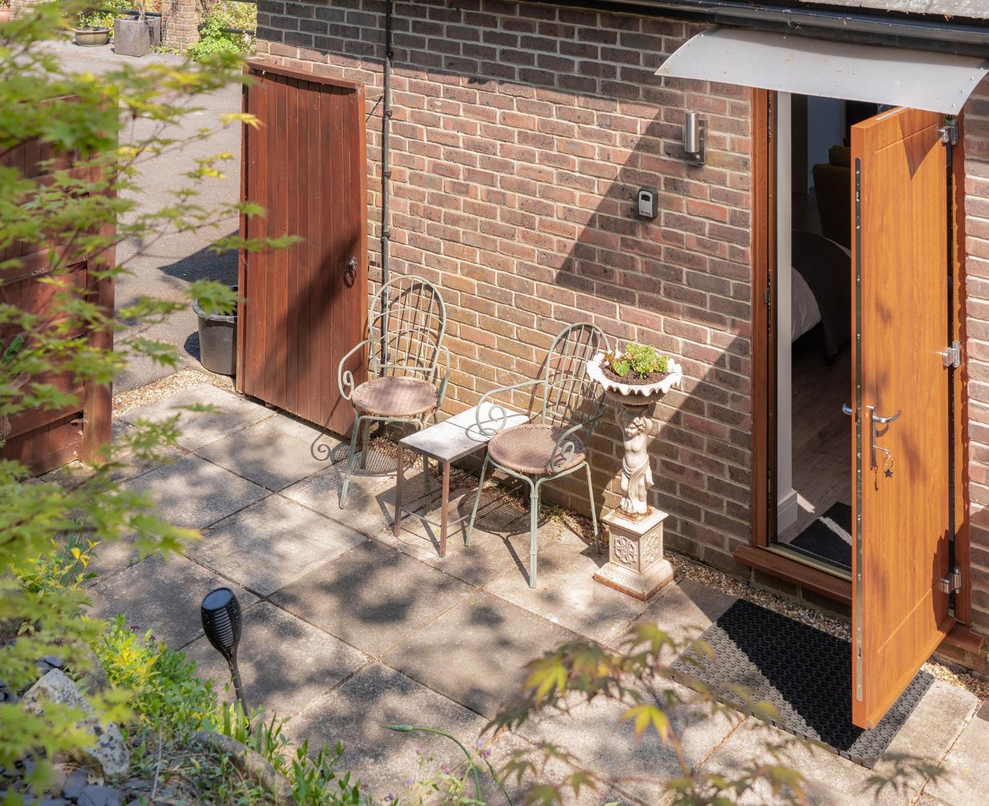 Waterfield House Couette-café 4*