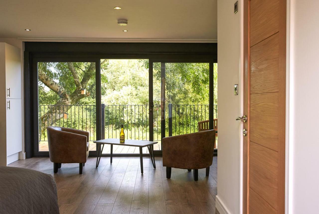 Waterfield House Couette-café 4*