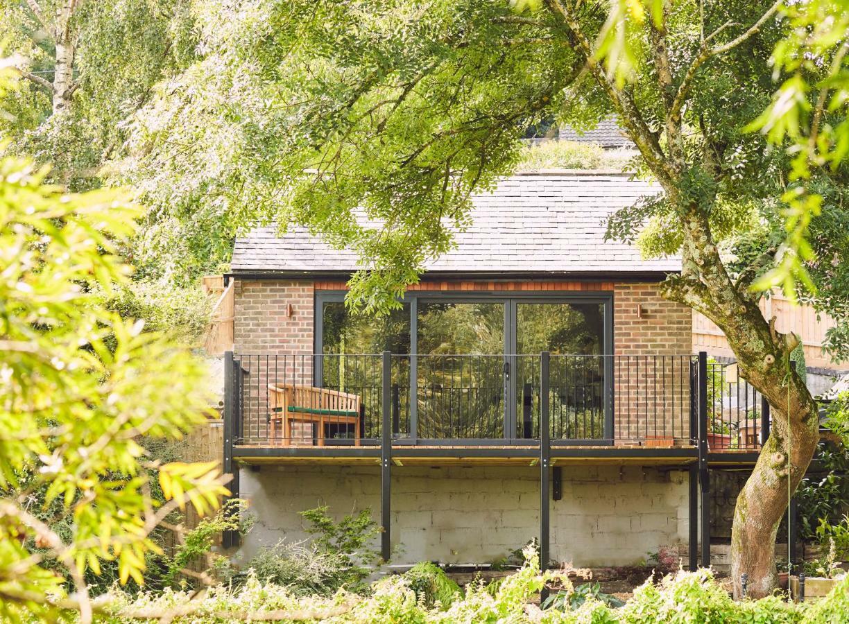 Waterfield House 4*